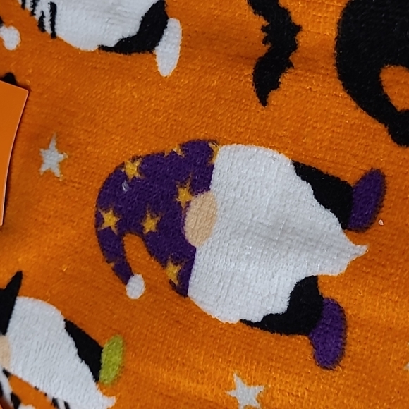 Gnome Halloween Kitchen Towel (Set of 2) - Picture 4 of 7